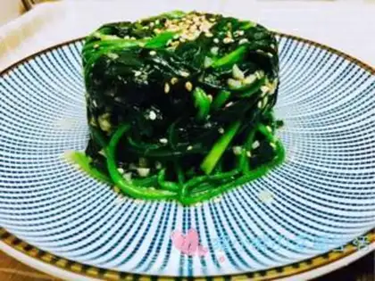 Make Garlic spinach step 7