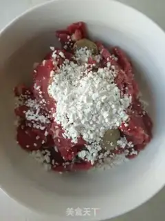 Make A pepper beef fan step 2