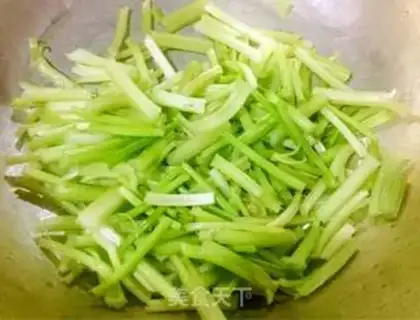 Make Celery powder step 0