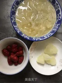 Make Silver-eared date soup step 0