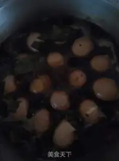 Make Five spicy tea eggs step 3