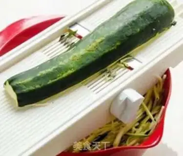 Make Noodles step 1
