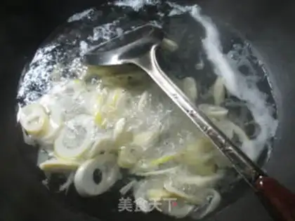 Make Five bouquets of Dutch beans step 2