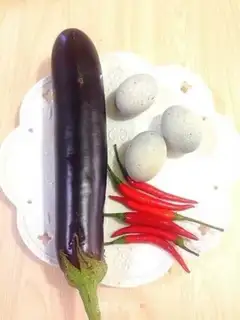 Make Paprika with eggs step 0