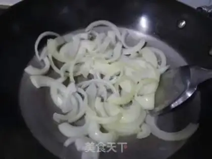 Make Celery slices of apricot mushroom step 4