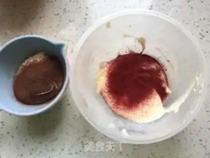 Make Fashion Panther Cupcake step 9