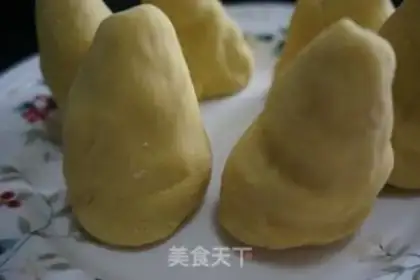 Make Donkey rolls step 2