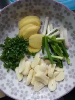 Make Fish tofu soup step 1
