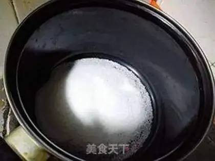 Make Pineapple flip cake step 1