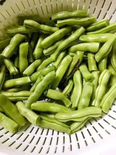 Make Four season beans step 0