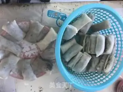Make Spring rolls step 9