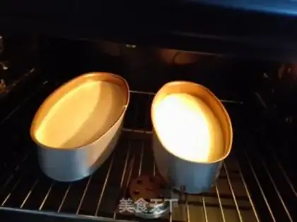 Make Pineapple flip cake step 19