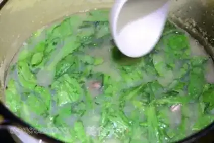 Make Corn paste vegetable congee step 6