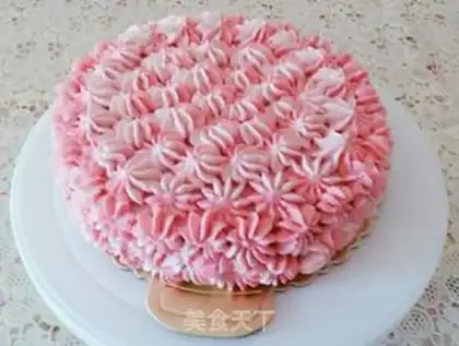 Make Creative 3-8 holiday cake step 11