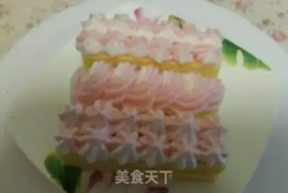 Make Creative 3-8 holiday cake step 16
