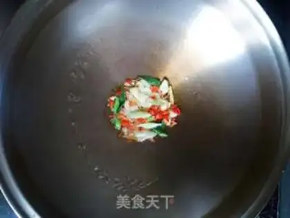 Make Quinbu gufa makes three layers of meat step 2
