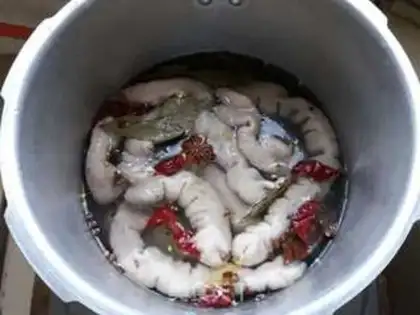 Make Crysy-skin intestines step 3