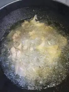 Make Three chickens in short editions step 0
