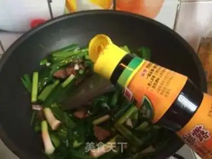Make Garlic sauce step 6