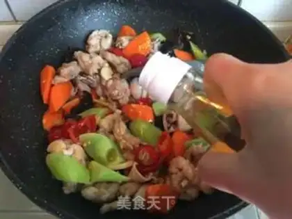 Make Pyramid frog step 8