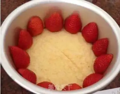 Make Strawberry cheesecake step 3