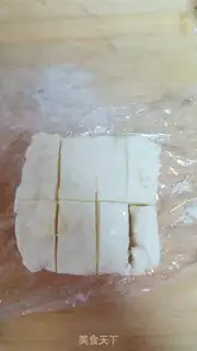 Make Cracker leather and fresh milk step 5