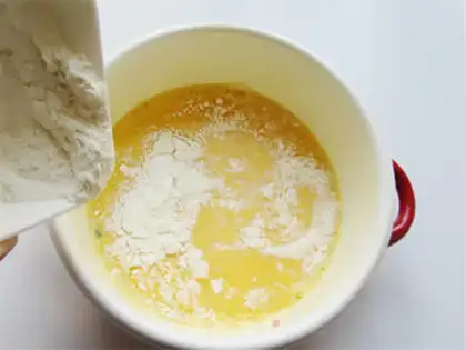 Make Shrimp omelet step 2