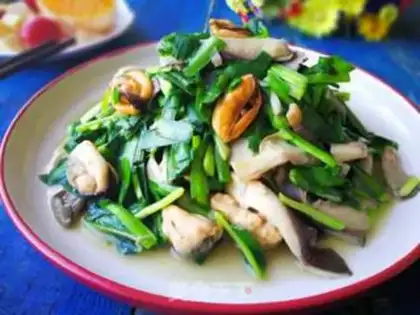 Make Cream mushroom fried mussels step 9