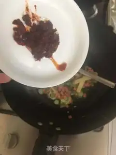 Make Blasted bean sprouts step 2