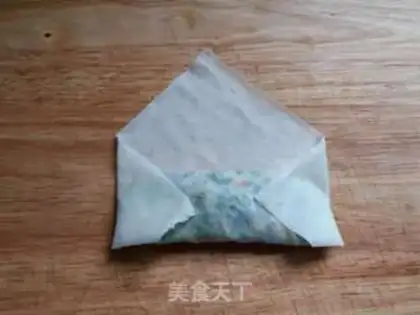 Make Tasty spring rolls step 7