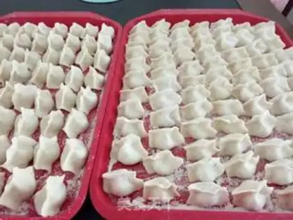 Make A lamb dumpling step 3