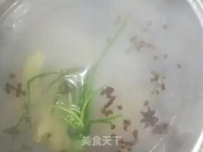 Make Spicy chicken silk step 1