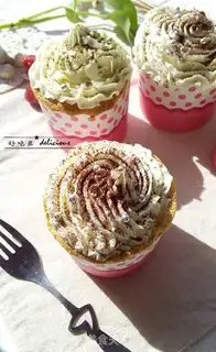 Make quinoa cupcakes step 15
