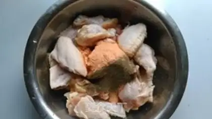 Make Black pepper chicken wings step 1