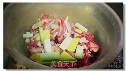 Make Steam lamb chops step 1