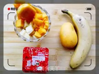 Make Mango salad step 0