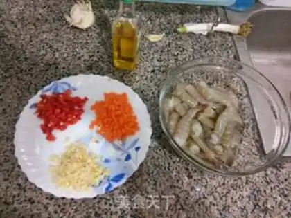 Make White wine makes shrimp step 2
