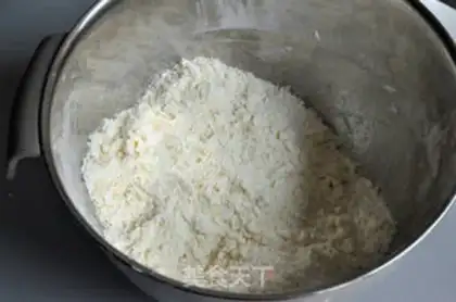 Make Pineapple pie step 2