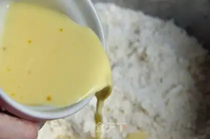 Make Pineapple pie step 3