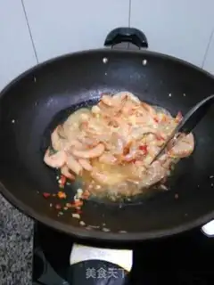 Make White wine makes shrimp step 9