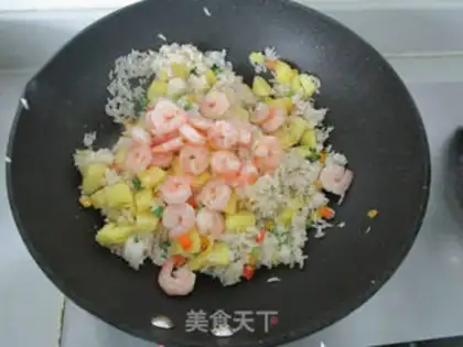 Make Pineapple shrimp rice step 8