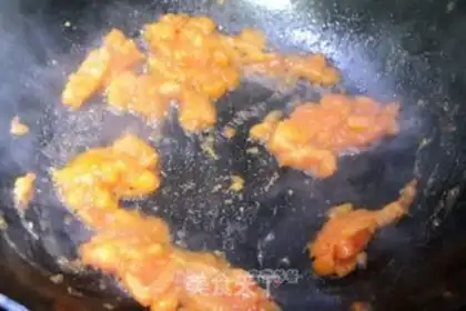 Make Fried dumplings and vegetable noodles step 5