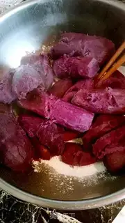 Make Fried potatoes step 1
