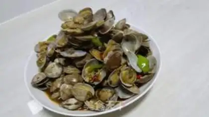 Make Spicy clams step 2