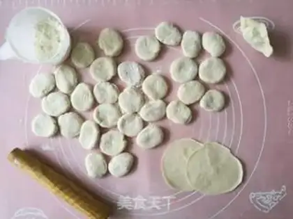 Make Three fresh dumplings step 6