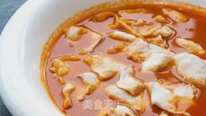 Make Tomato soup, white and black step 3