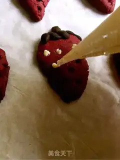 Make Strawberry cookies step 12