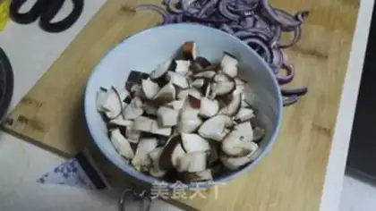 Make Taiwan halogen rice step 3