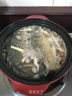 Make Peanut fish soup step 6
