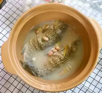 Make Peanut fish soup step 8